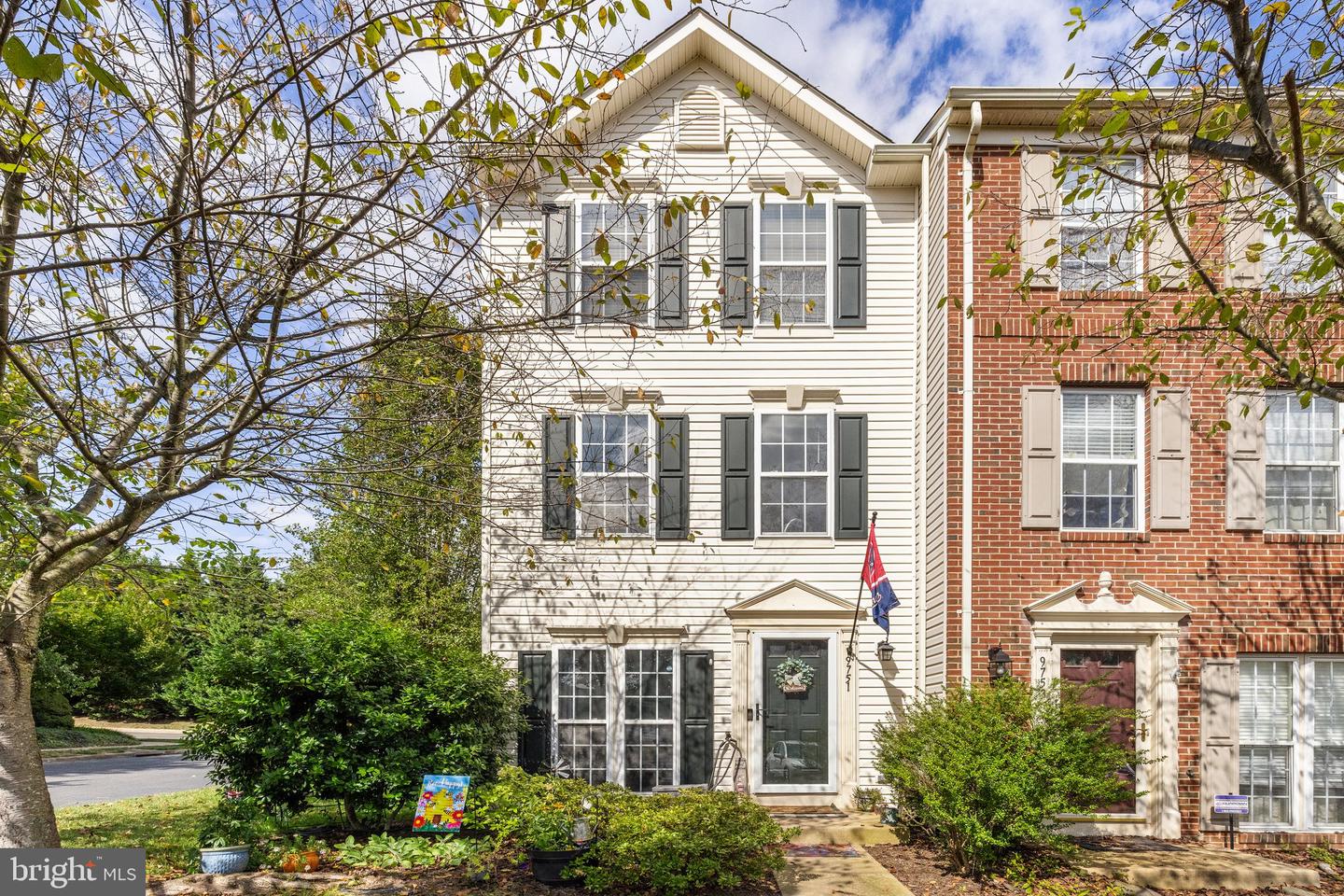 9751 Maitland Loop