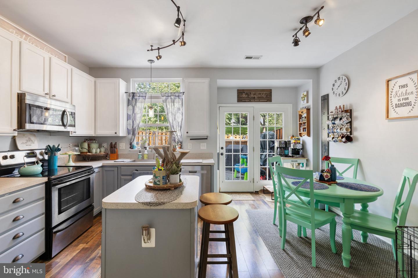 9751 Maitland Loop