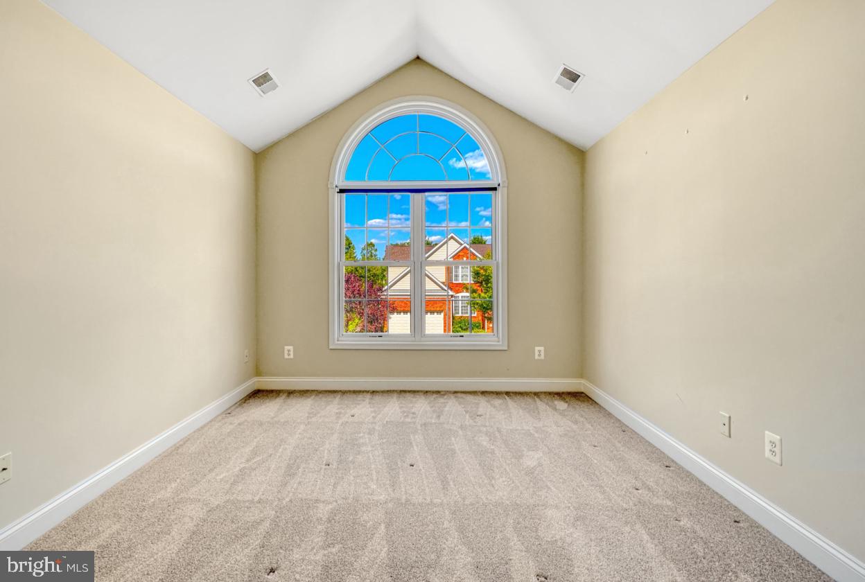 5755 AMELIA SPRINGS CIR
