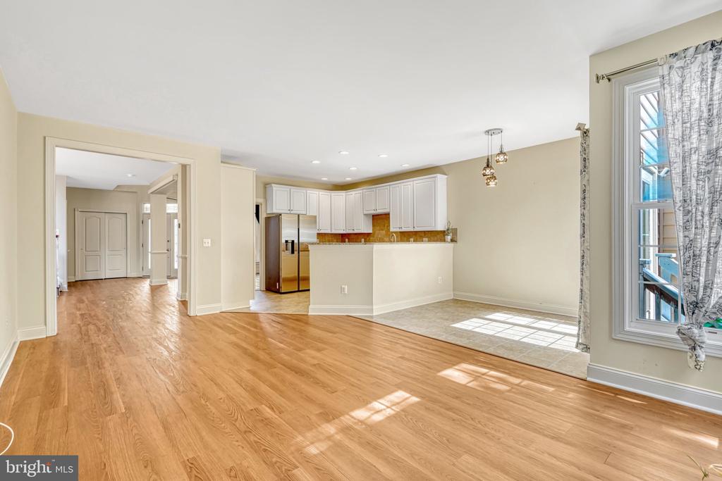5755 AMELIA SPRINGS CIR