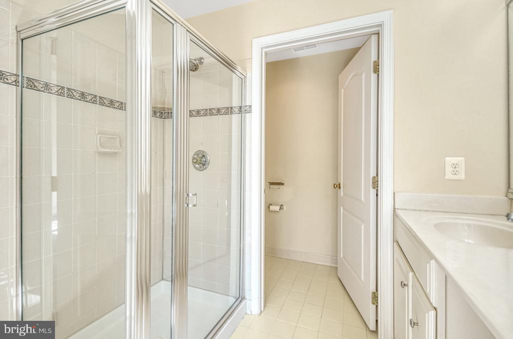 5755 AMELIA SPRINGS CIR