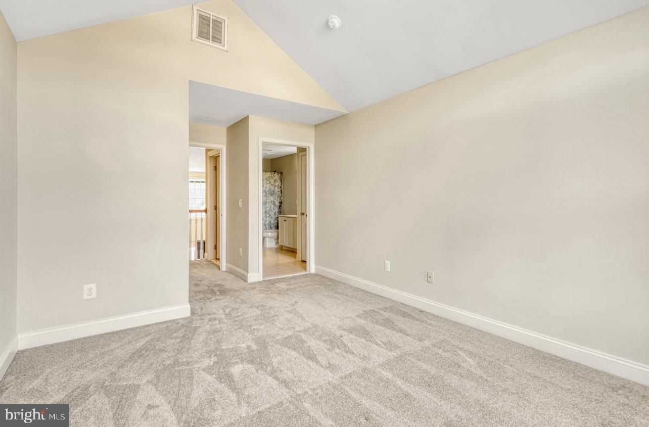 5755 AMELIA SPRINGS CIR
