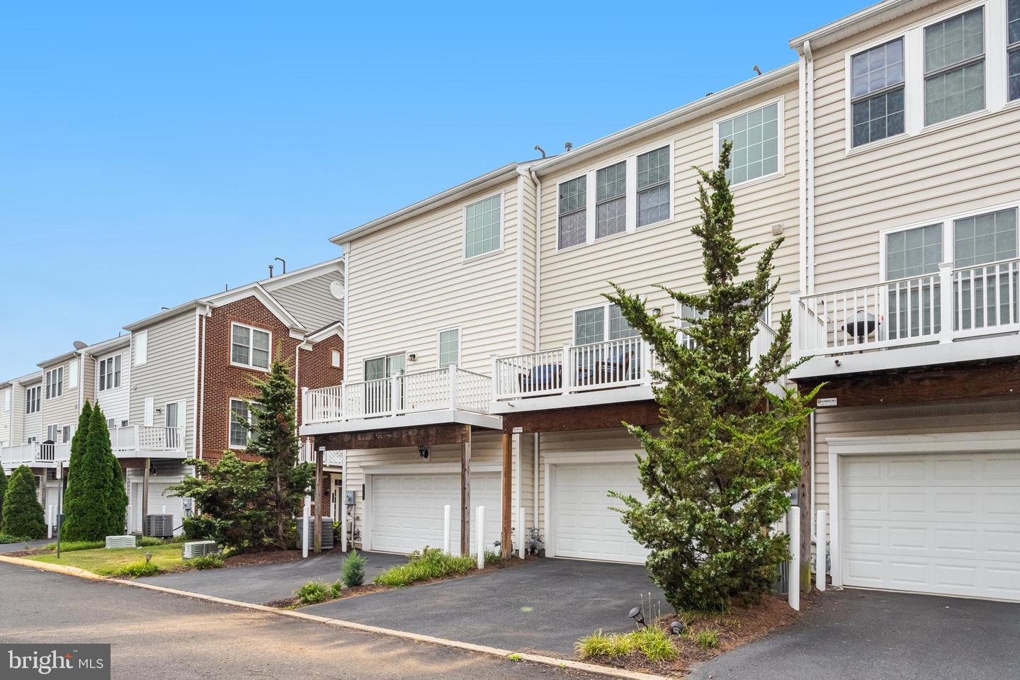 14859 POTOMAC BRANCH DR