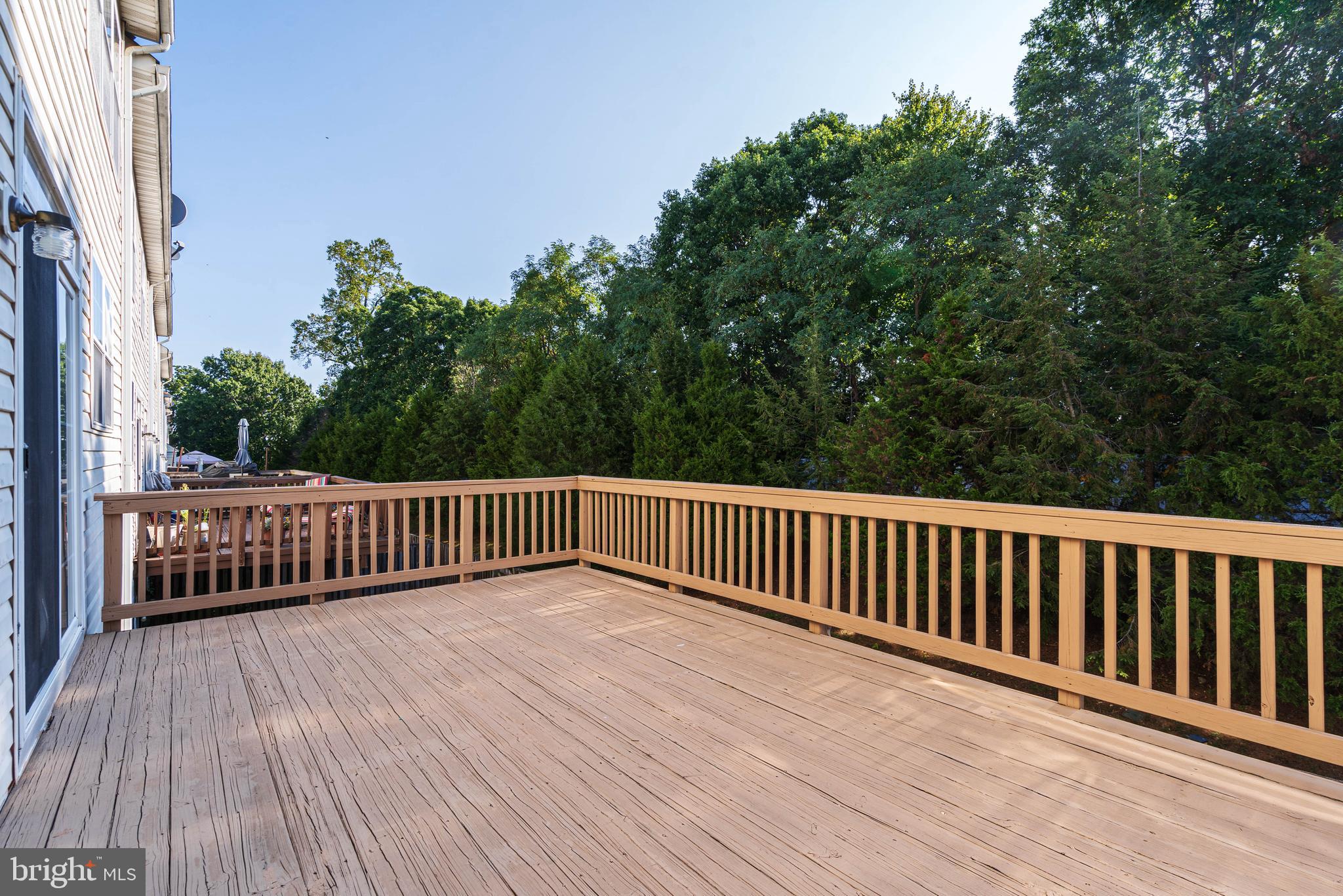 8243 Glade Bank Dr