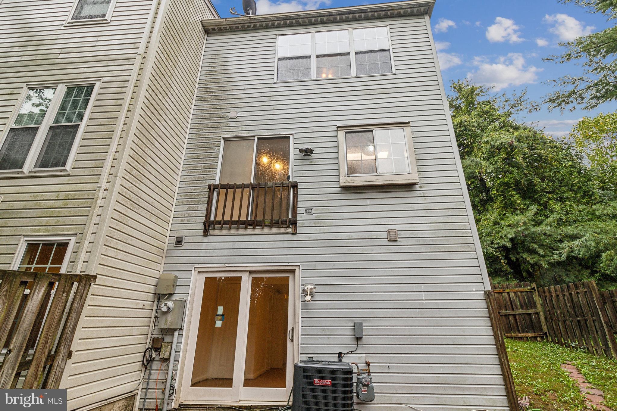 1761 ROCHELLE CT