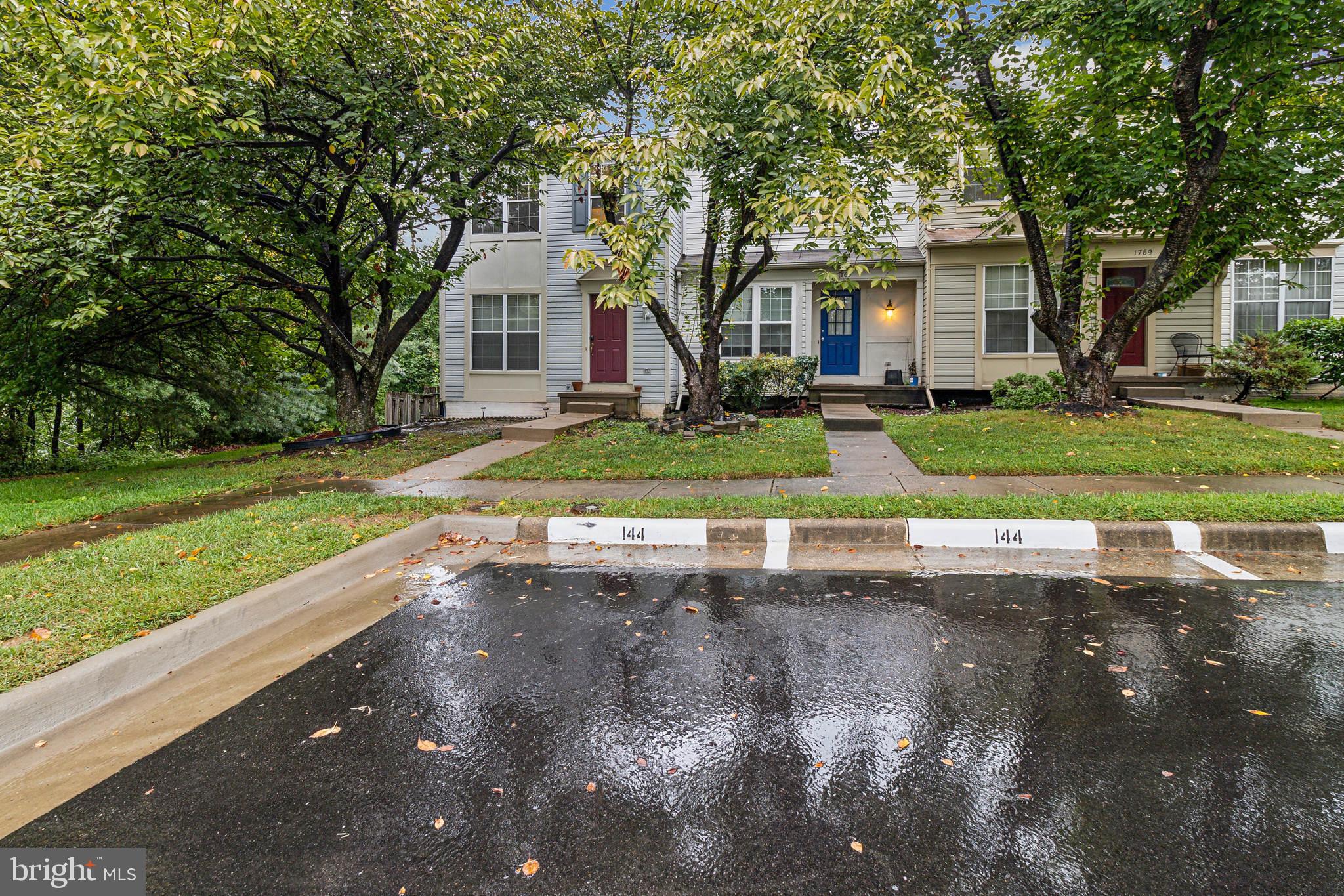 1761 ROCHELLE CT