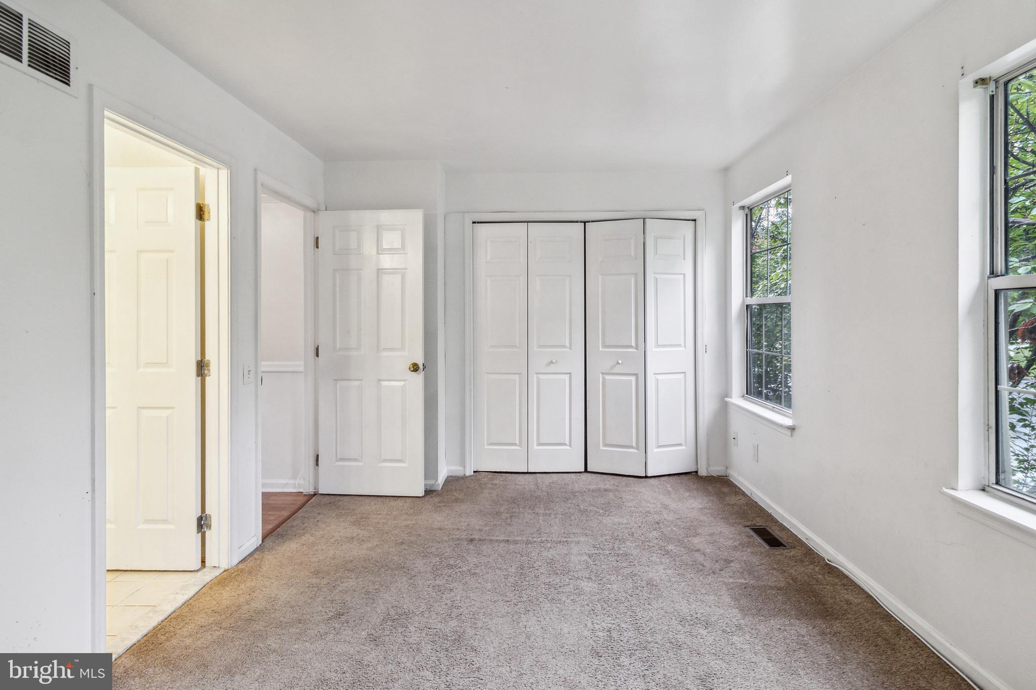 1761 ROCHELLE CT