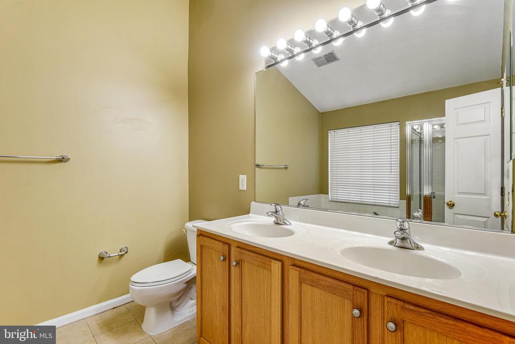 14604 Turara Ct