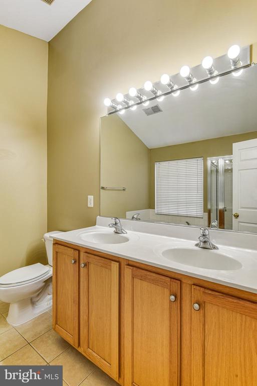 14604 Turara Ct