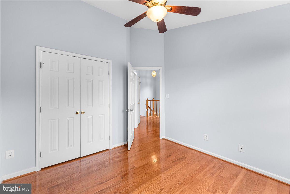 2565 Grayton Ln