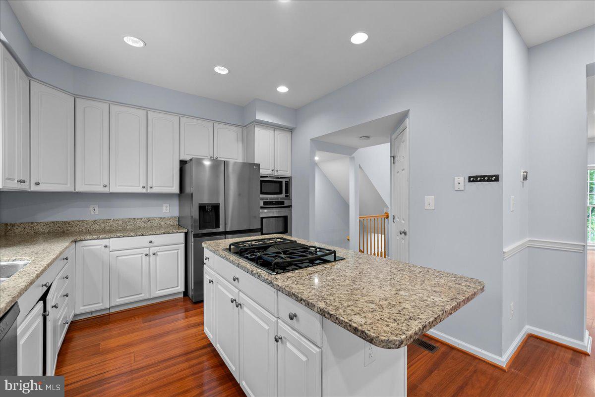 2565 Grayton Ln