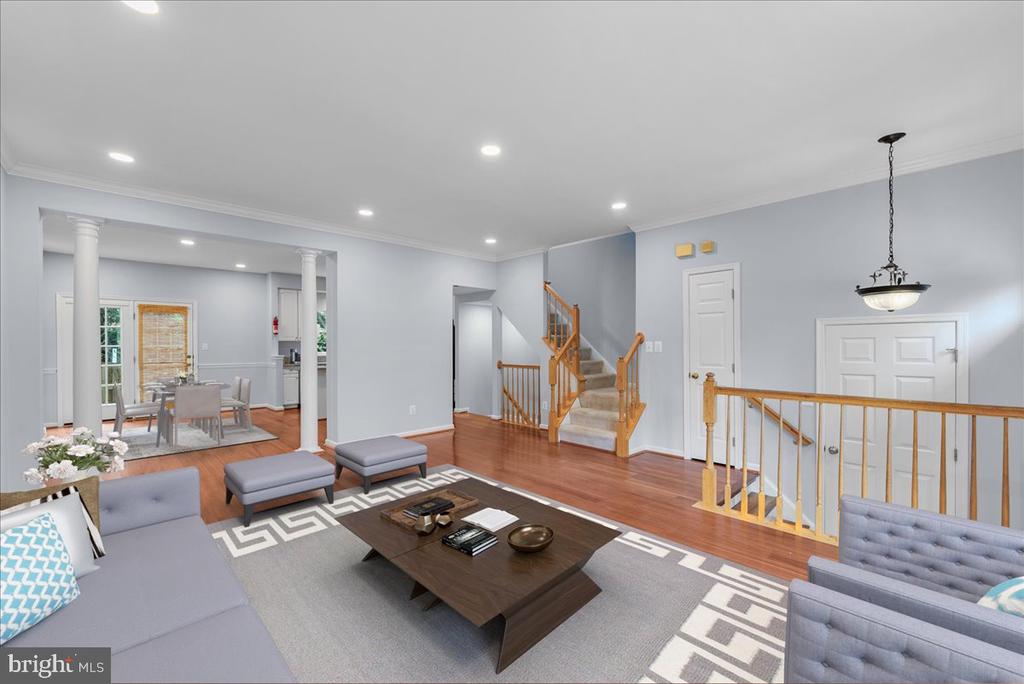 2565 Grayton Ln