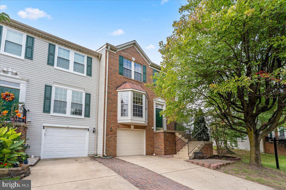 2565 Grayton Ln