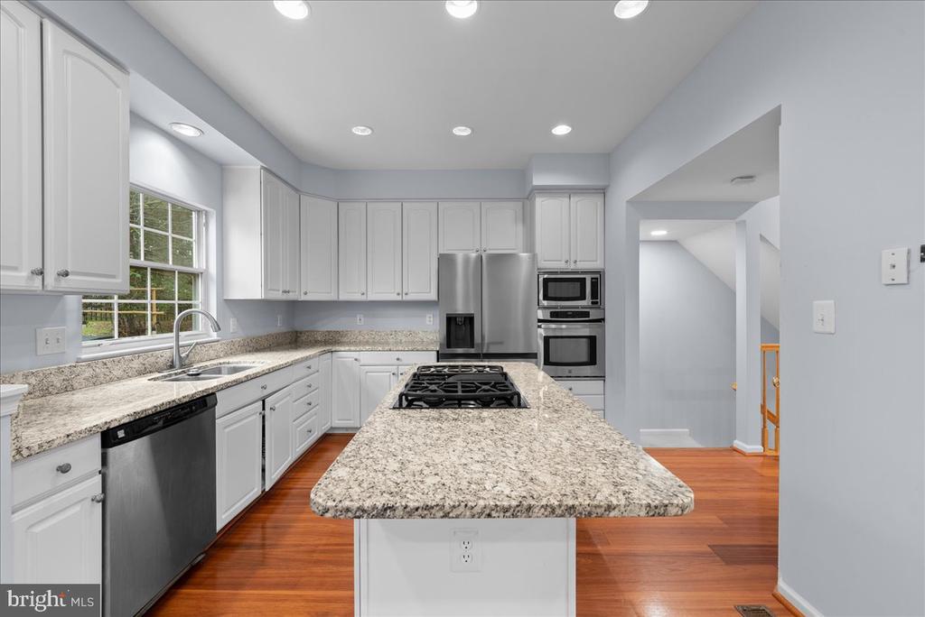 2565 Grayton Ln