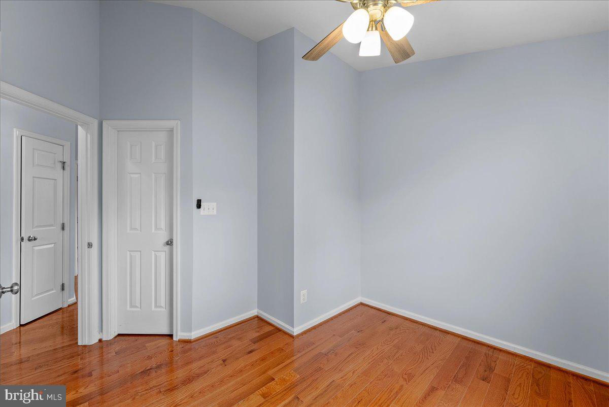 2565 Grayton Ln