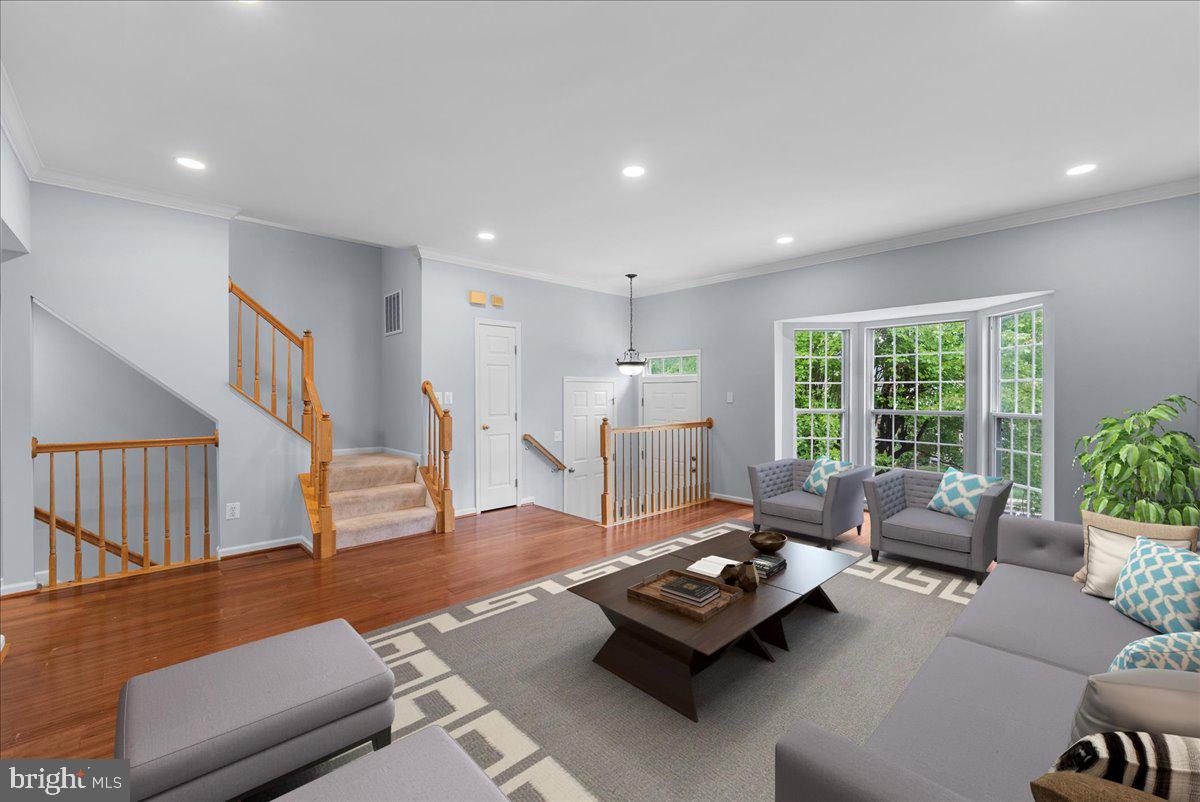 2565 Grayton Ln