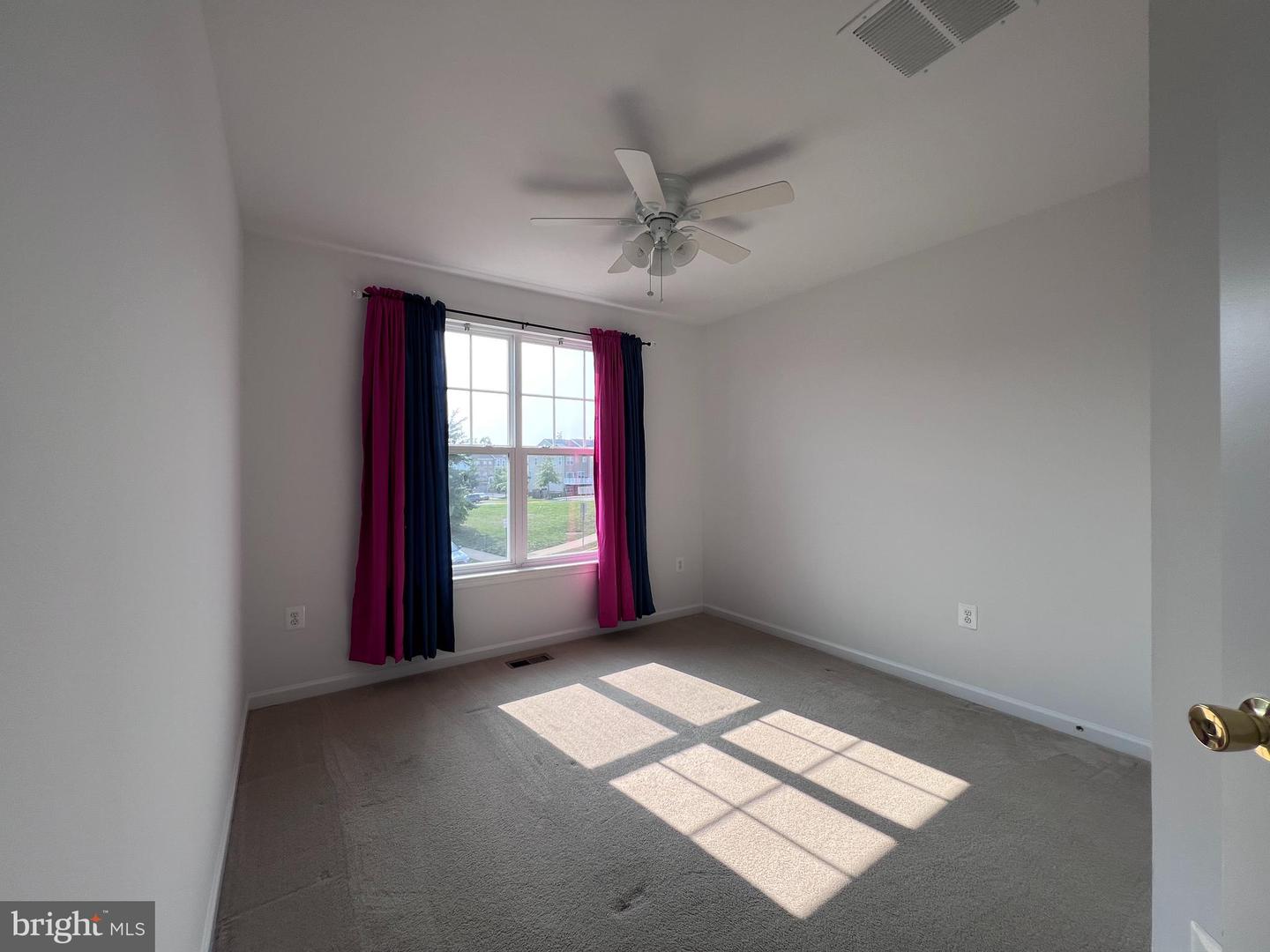 9243 DAWKINS CREST CIR