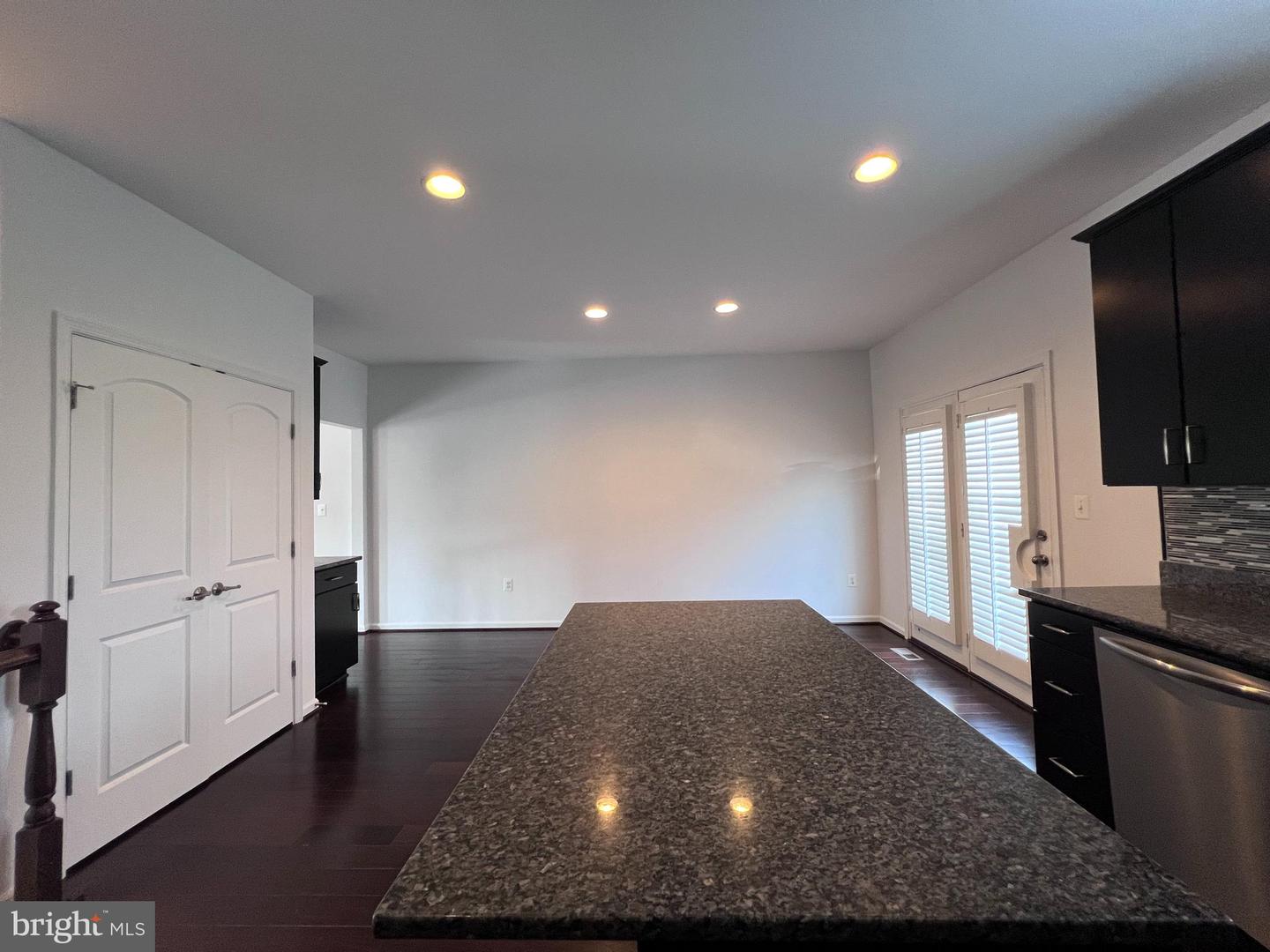 9243 DAWKINS CREST CIR