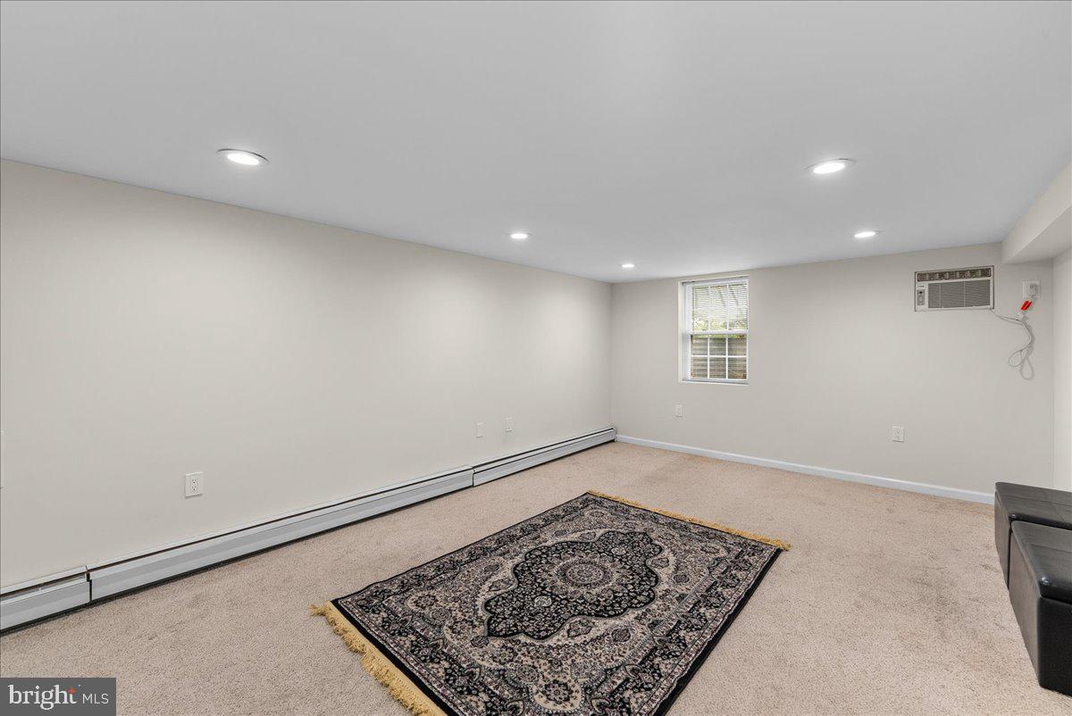 1814 Warren Dr