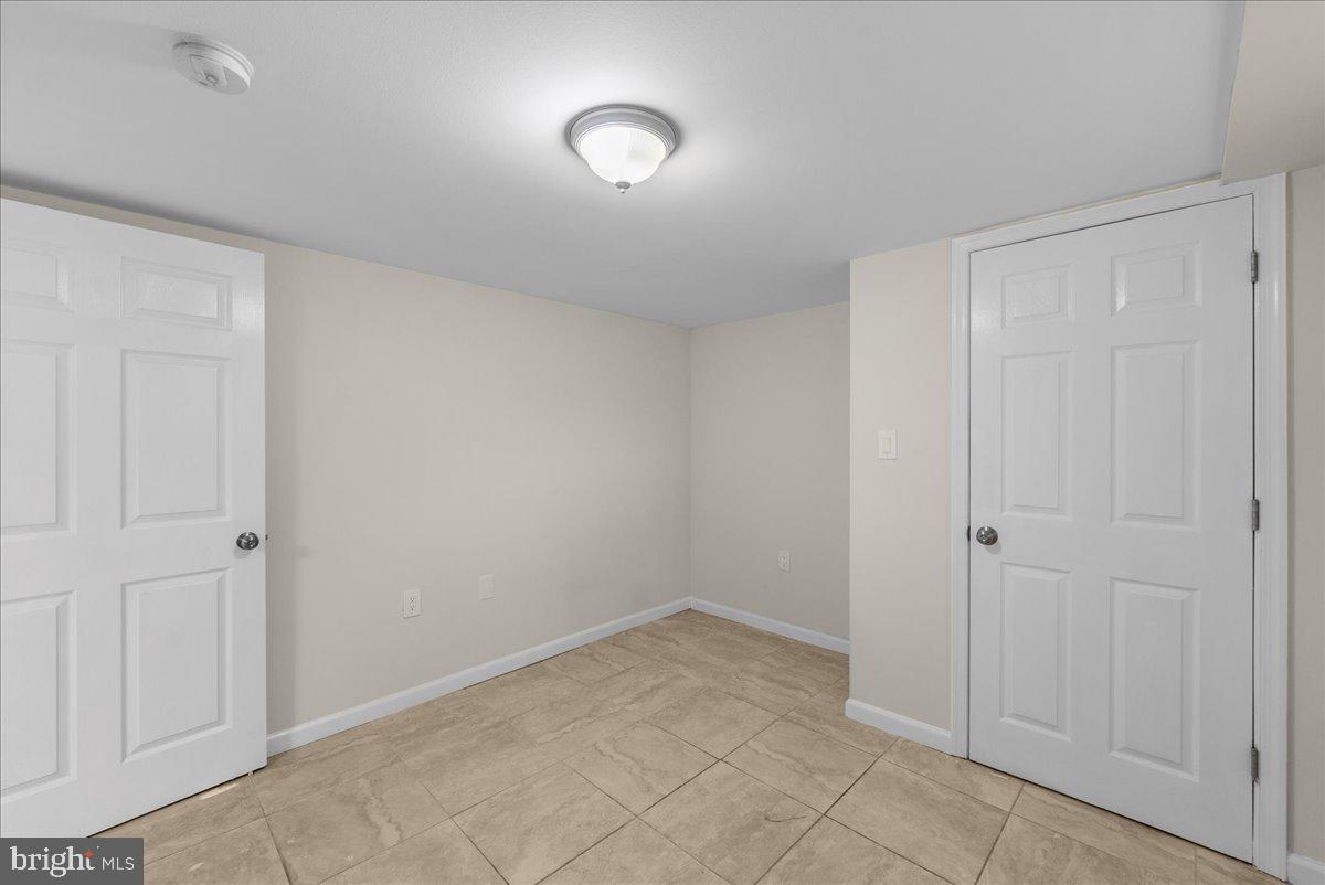 1814 Warren Dr