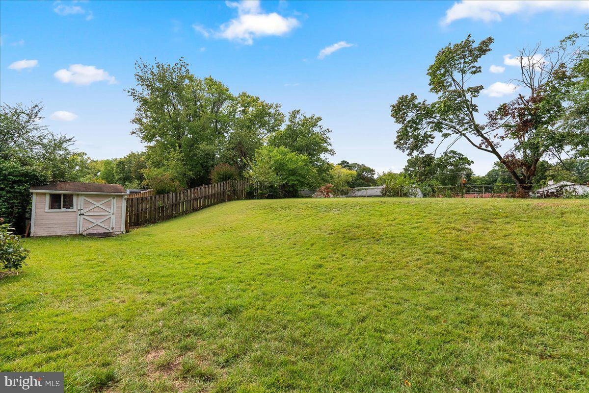 1814 Warren Dr