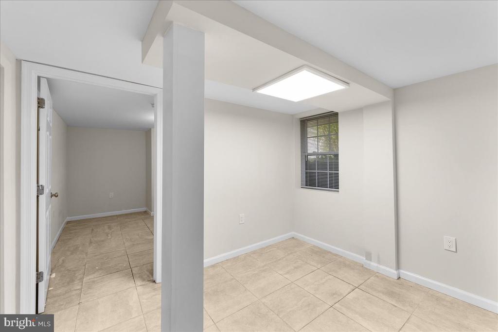 1814 Warren Dr