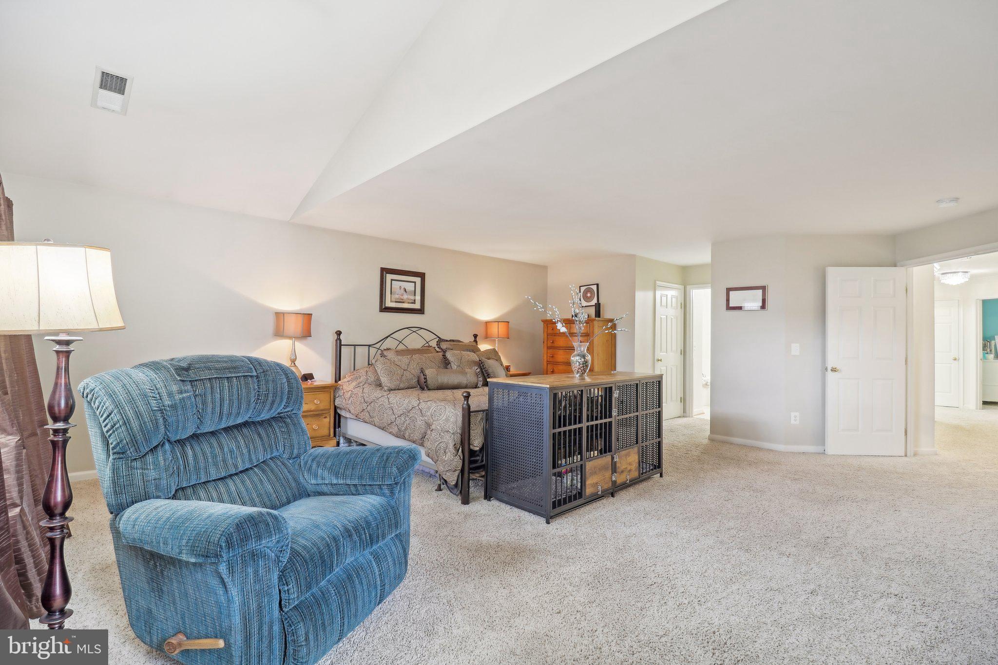 16086 Sheringham Way