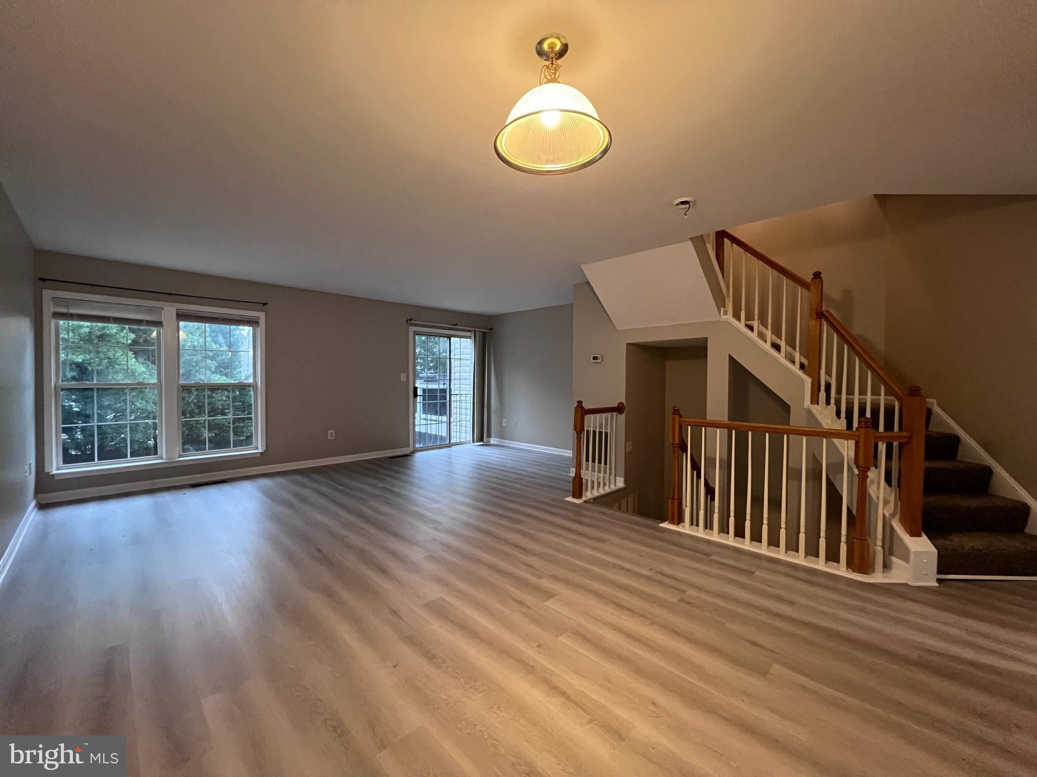 12035 COUNTRY MILL DR