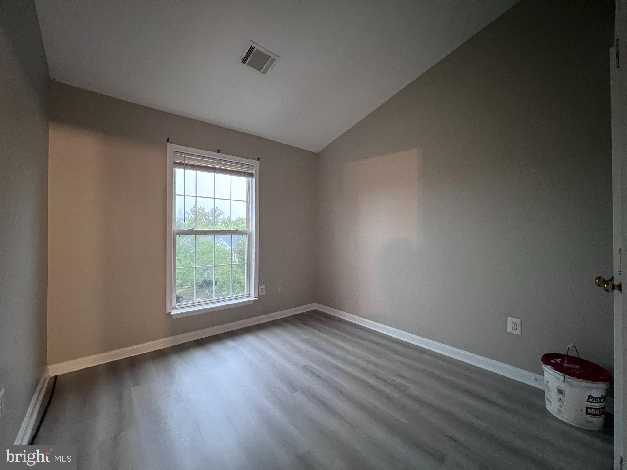 12035 COUNTRY MILL DR