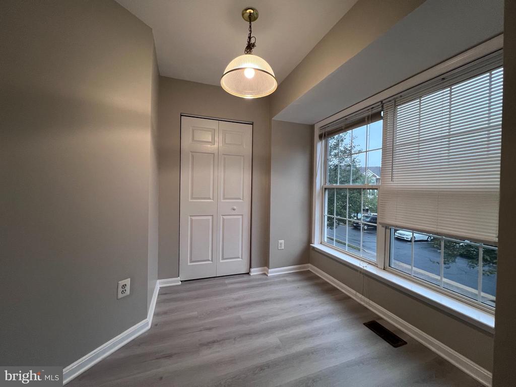 12035 COUNTRY MILL DR