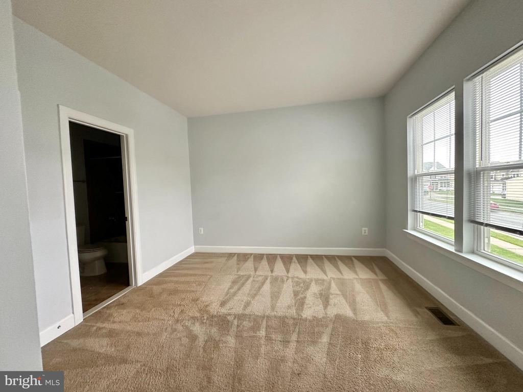 15151 ATHEY LOOP