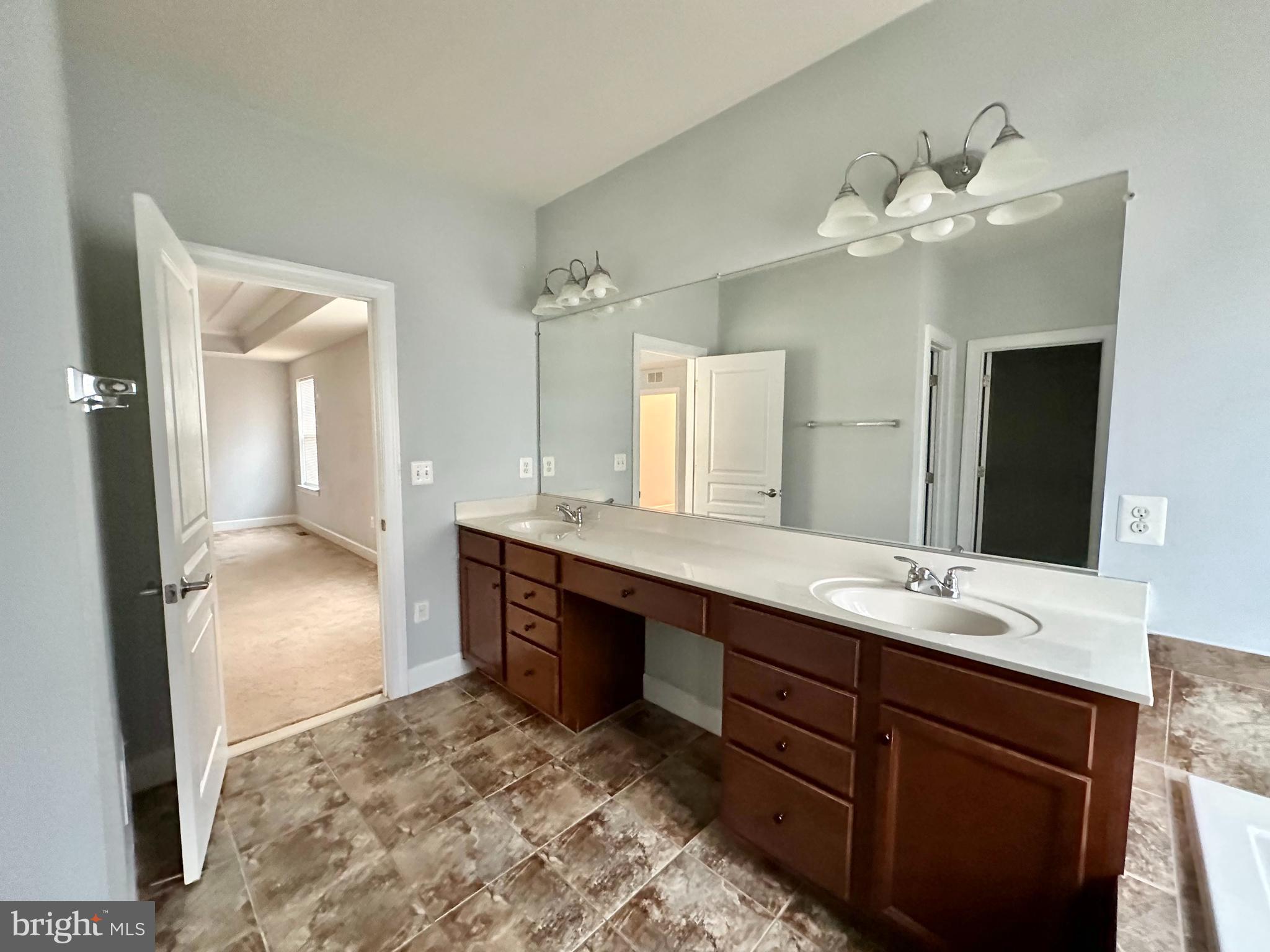 15151 ATHEY LOOP