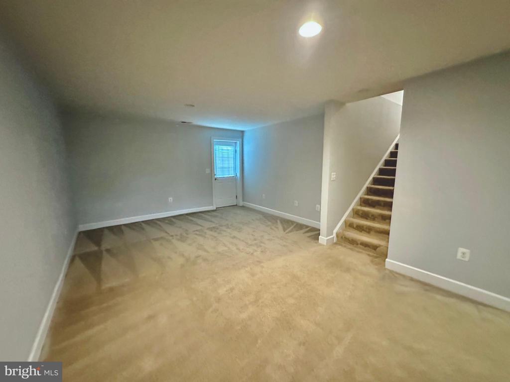 15151 ATHEY LOOP