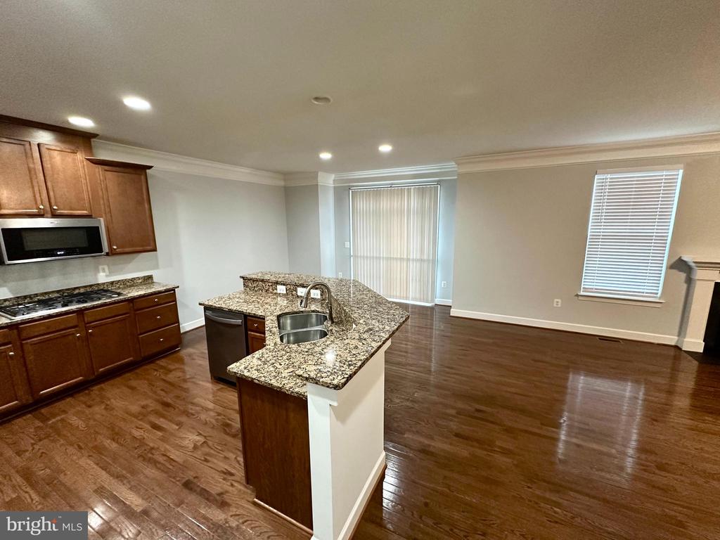 15151 ATHEY LOOP
