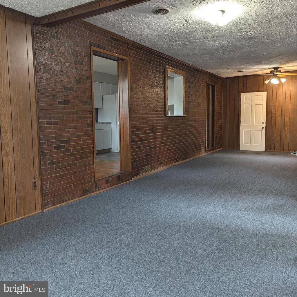 8610 Linton Hall Rd