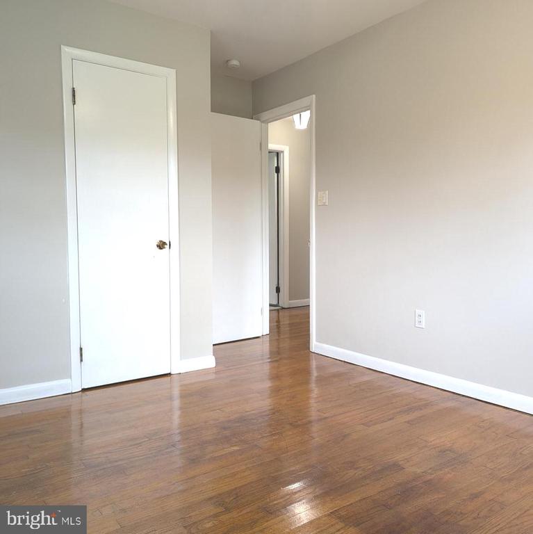 8610 Linton Hall Rd
