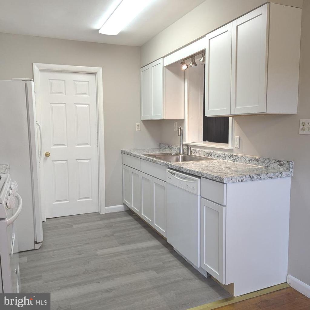 8610 Linton Hall Rd