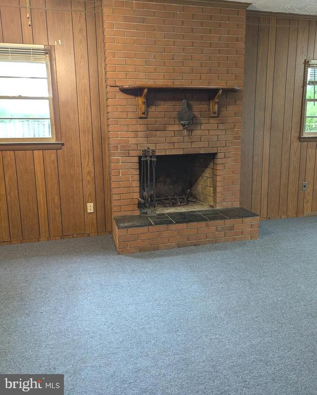 8610 Linton Hall Rd