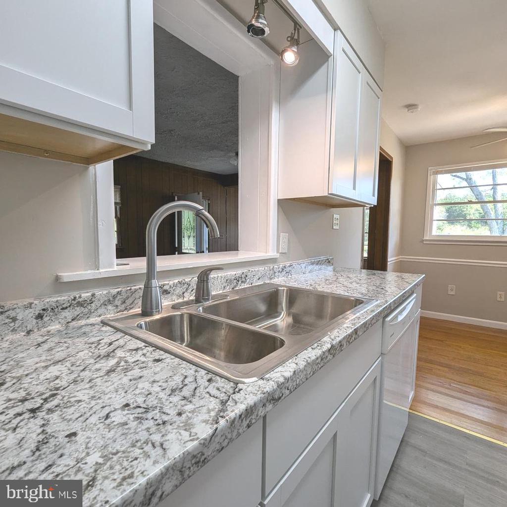 8610 Linton Hall Rd