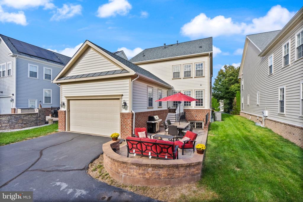 12031 Infantry Ln