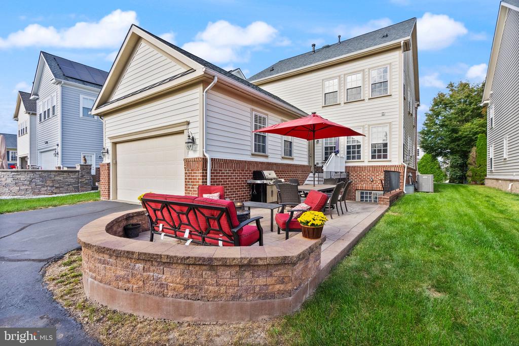12031 Infantry Ln