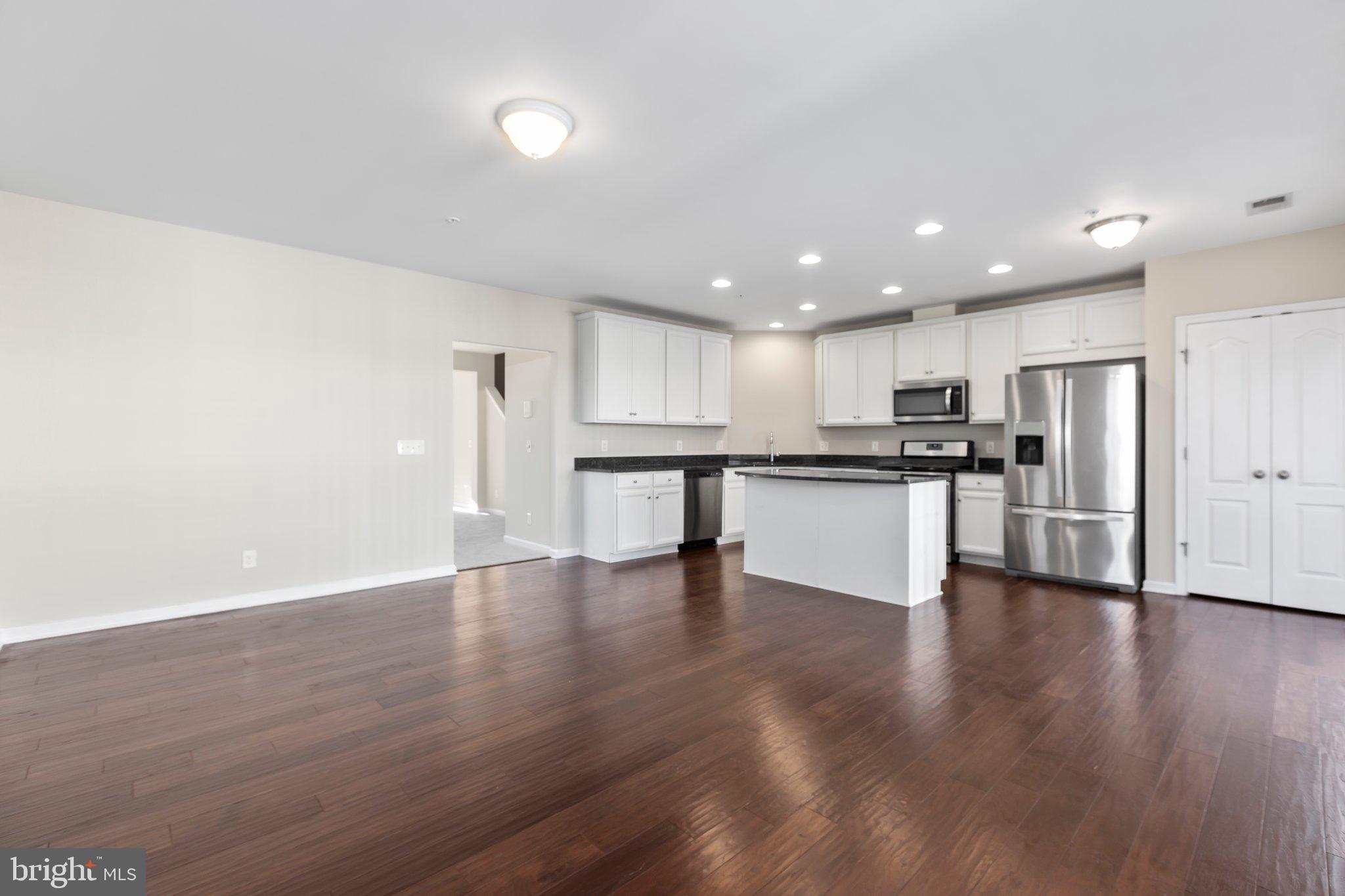 16878 PORTERS INN DR #52