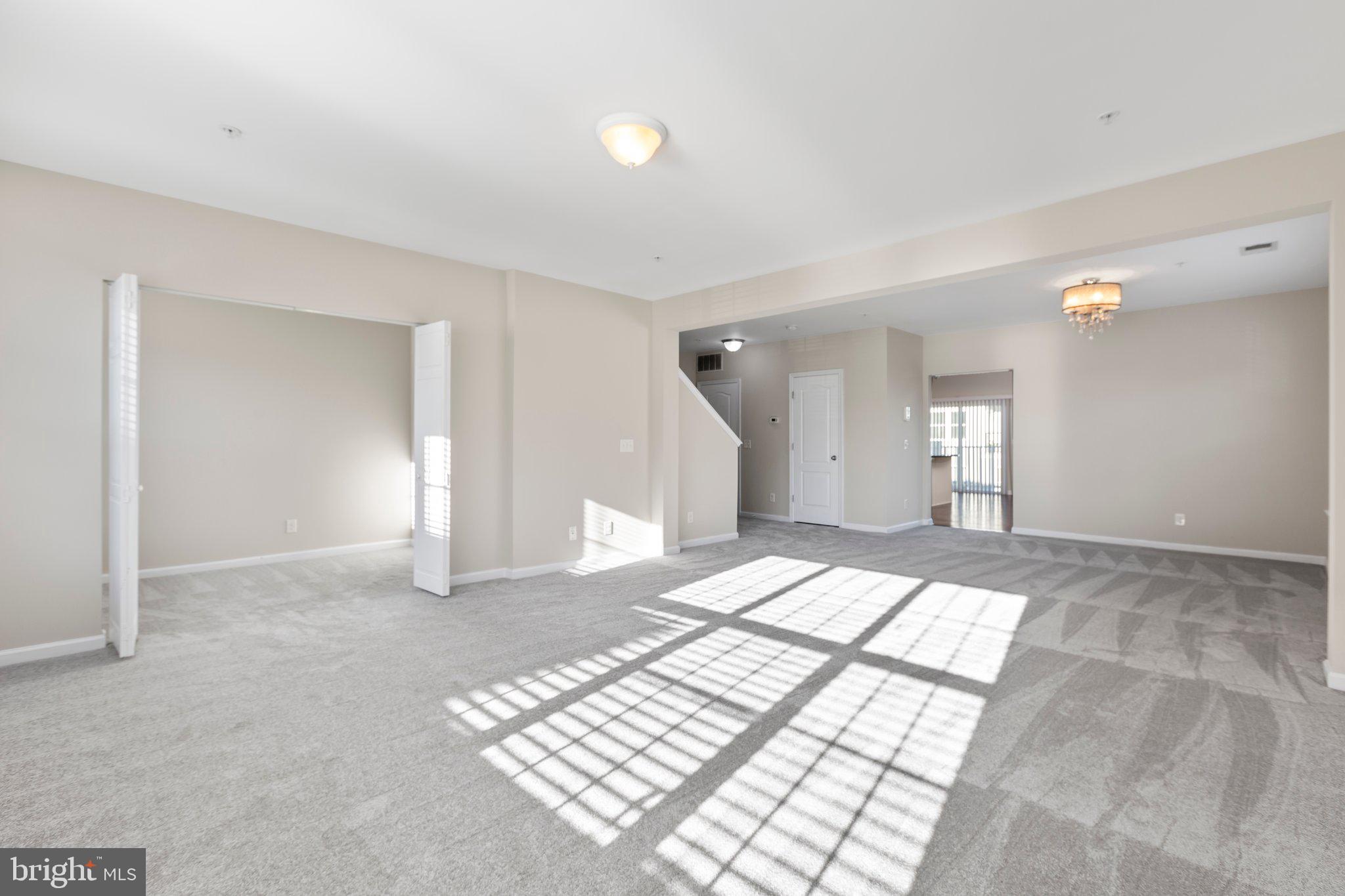 16878 PORTERS INN DR #52