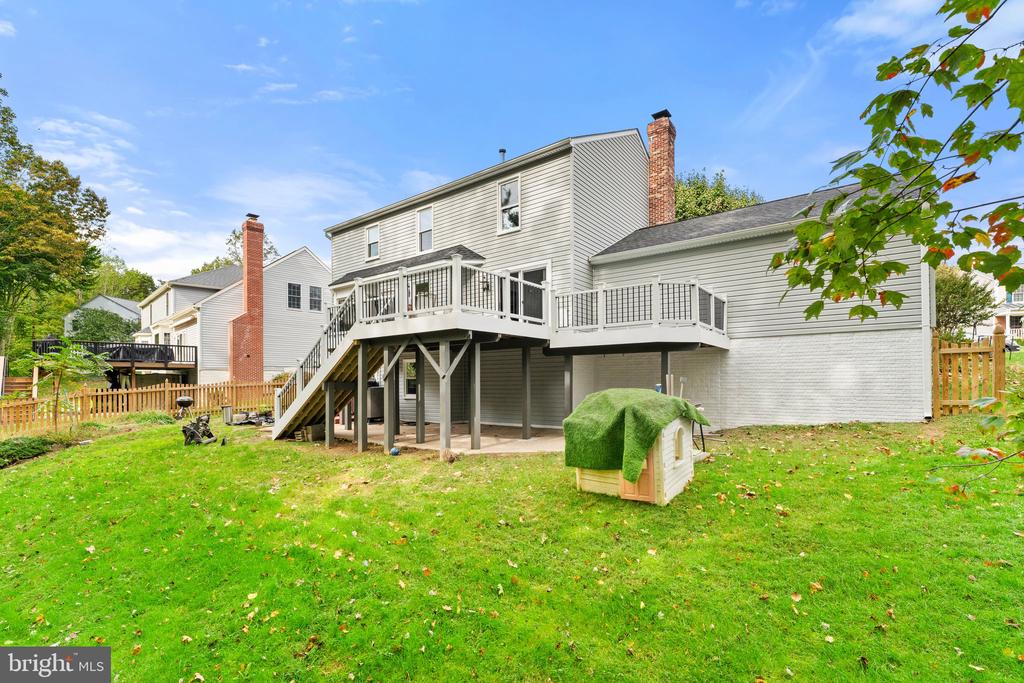 4979 Manor House Ct