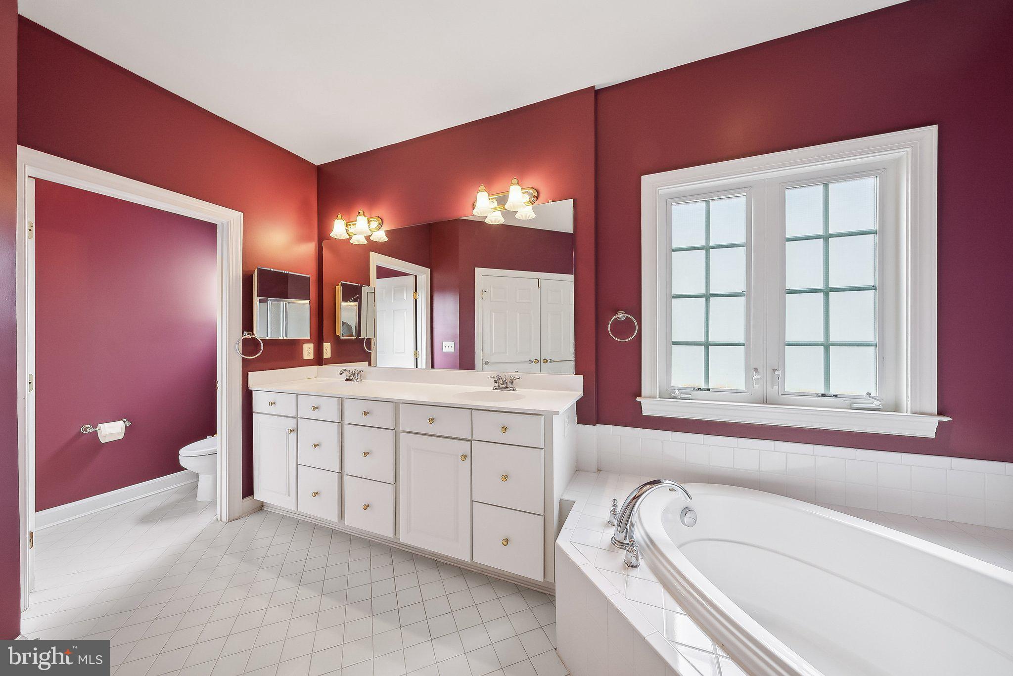 7221 Winnipeg Ct