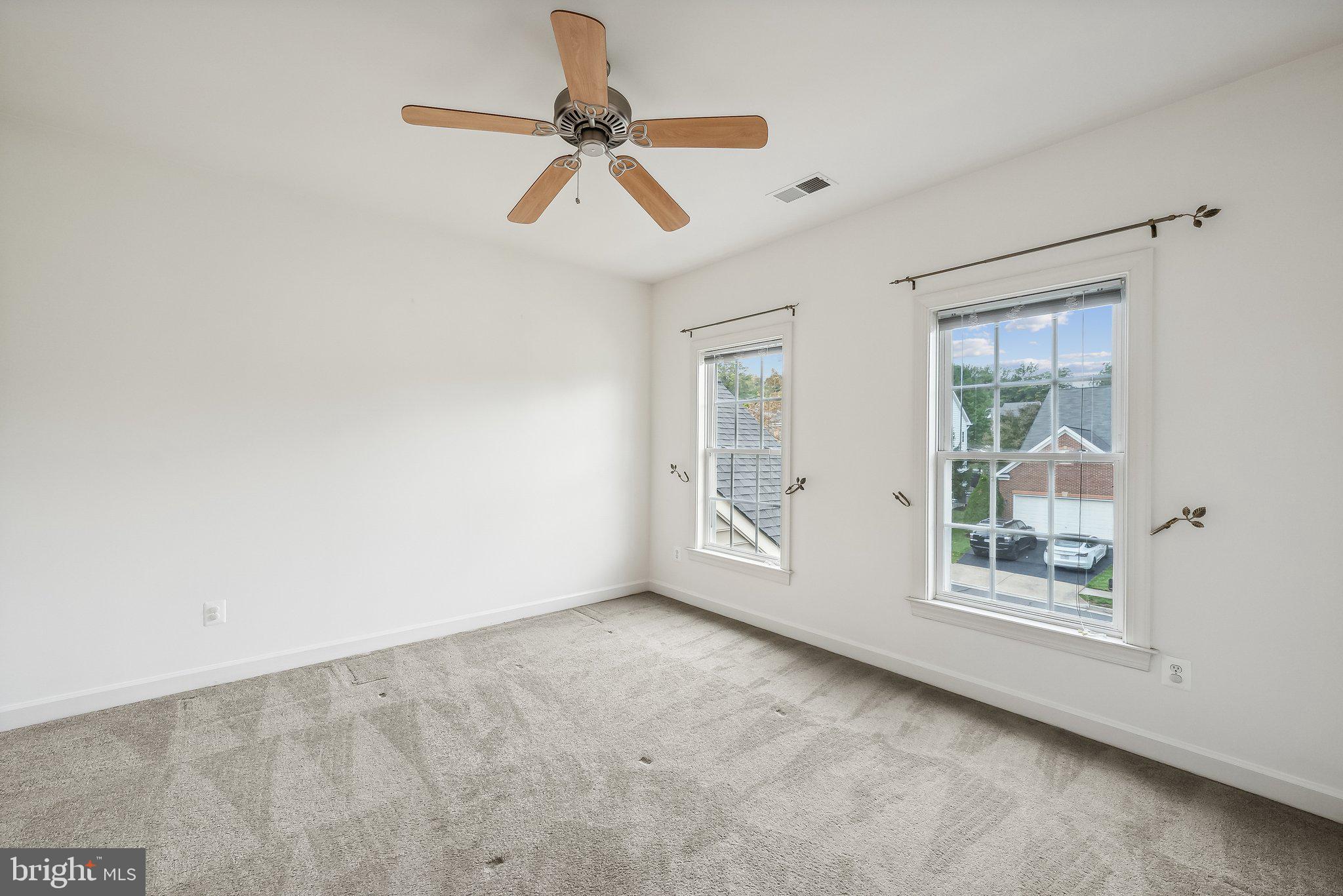 7221 Winnipeg Ct