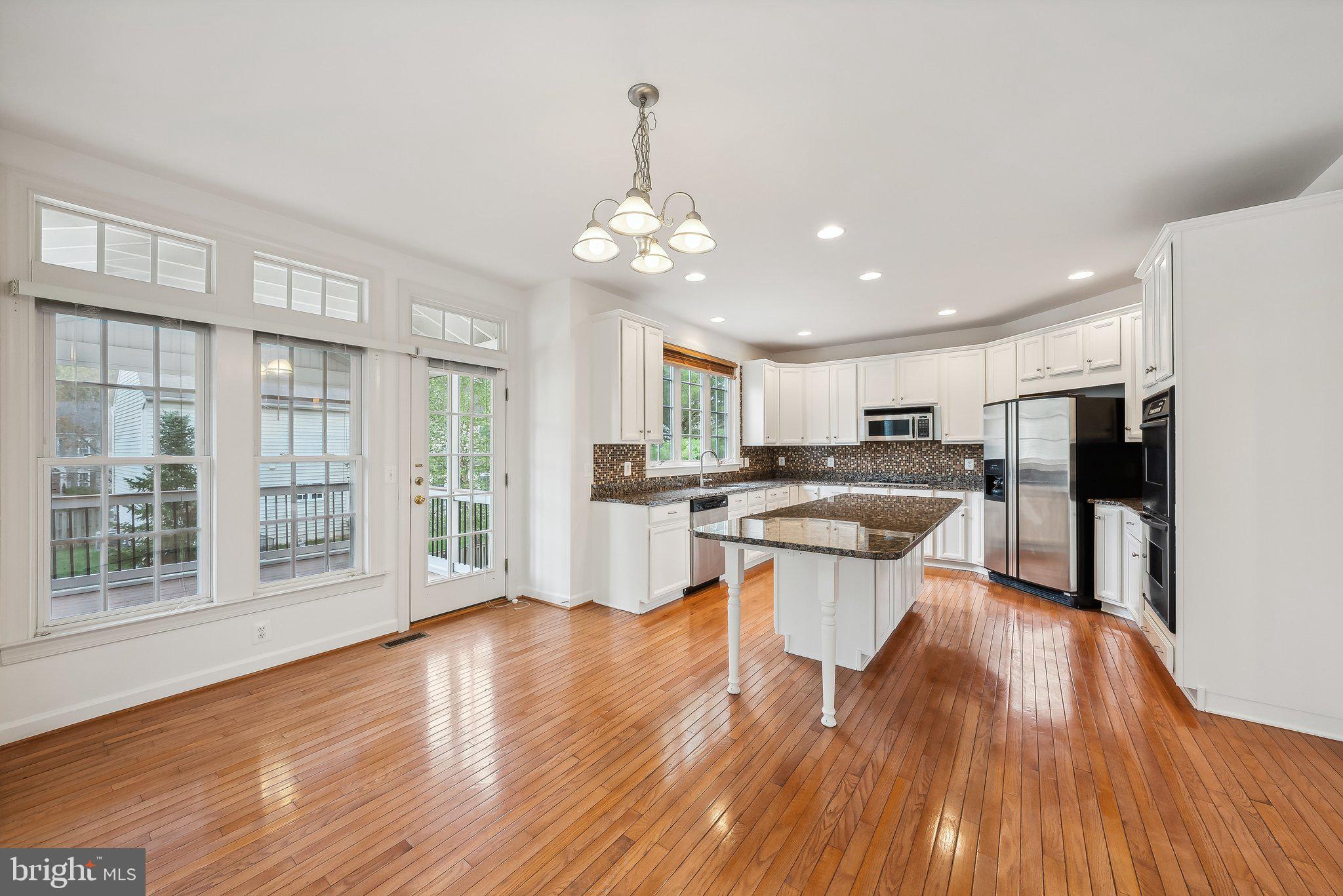 7221 Winnipeg Ct