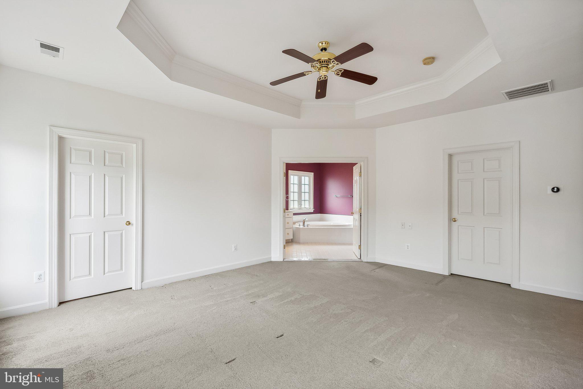 7221 Winnipeg Ct