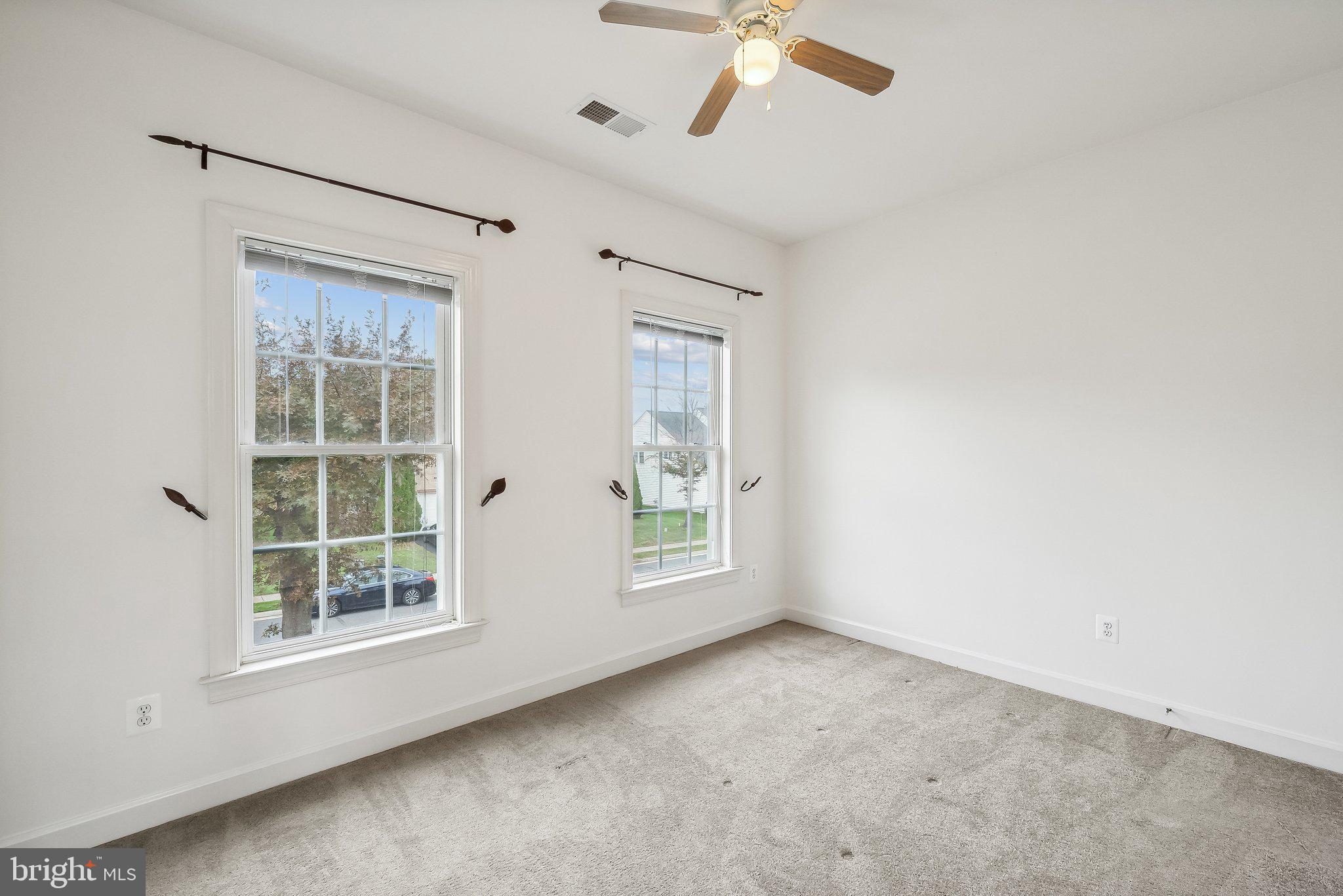 7221 Winnipeg Ct