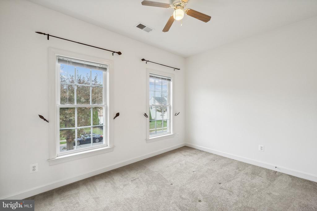 7221 Winnipeg Ct